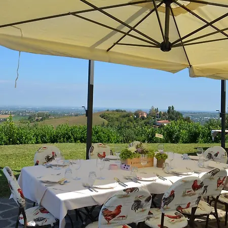 Il Primo Fiore Alloggio per agriturismo *